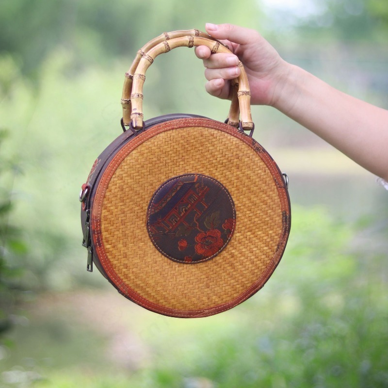Women Bags And Purses - Sac à bandoulière rond en tissu