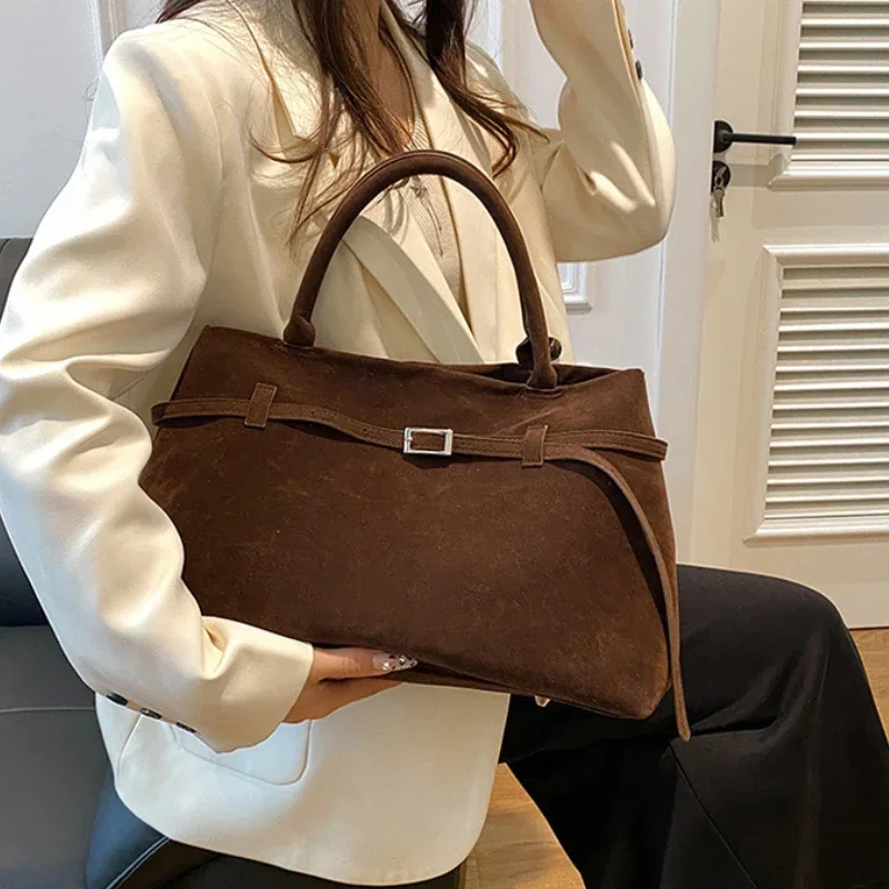 Sac pour femmes boucle Design  - Women Bags For Sale avis et prix
