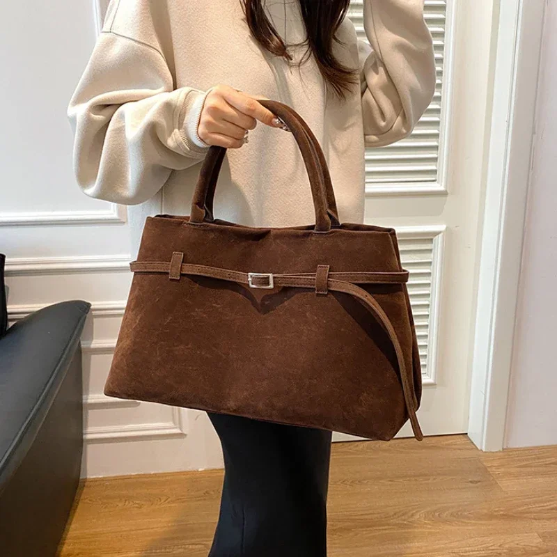 Sac pour femmes boucle Design  - Women Bags For Sale avis et prix
